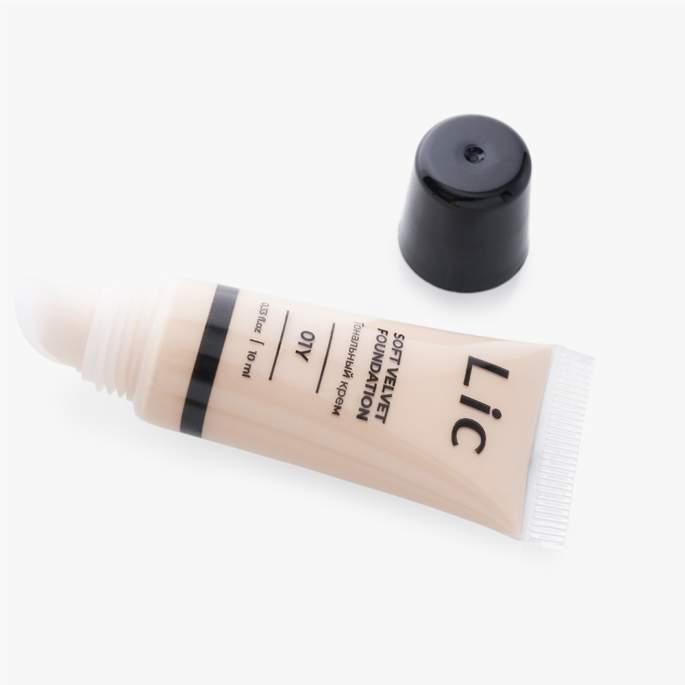 Lic Soft Velvet Foundation MINI