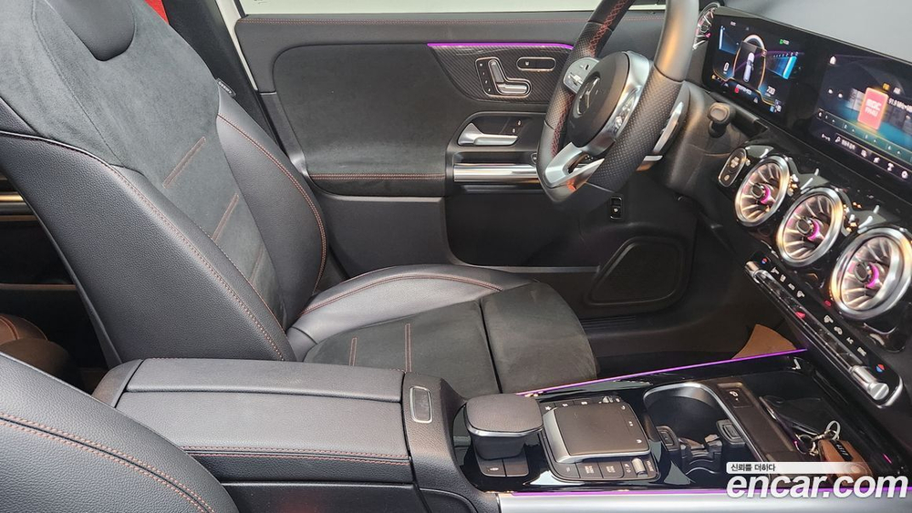 Mercedes-Benz GLA-Class H247 GLA45 AMG 4MATIC+ (10.2021)