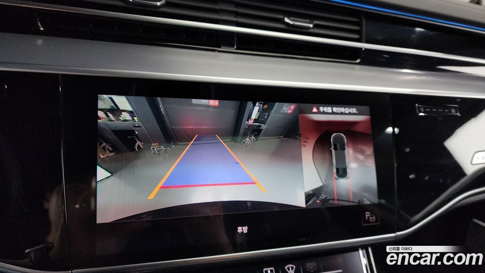 Audi A8 (D5) 55 TFSI Quattro LWB (12.2021)