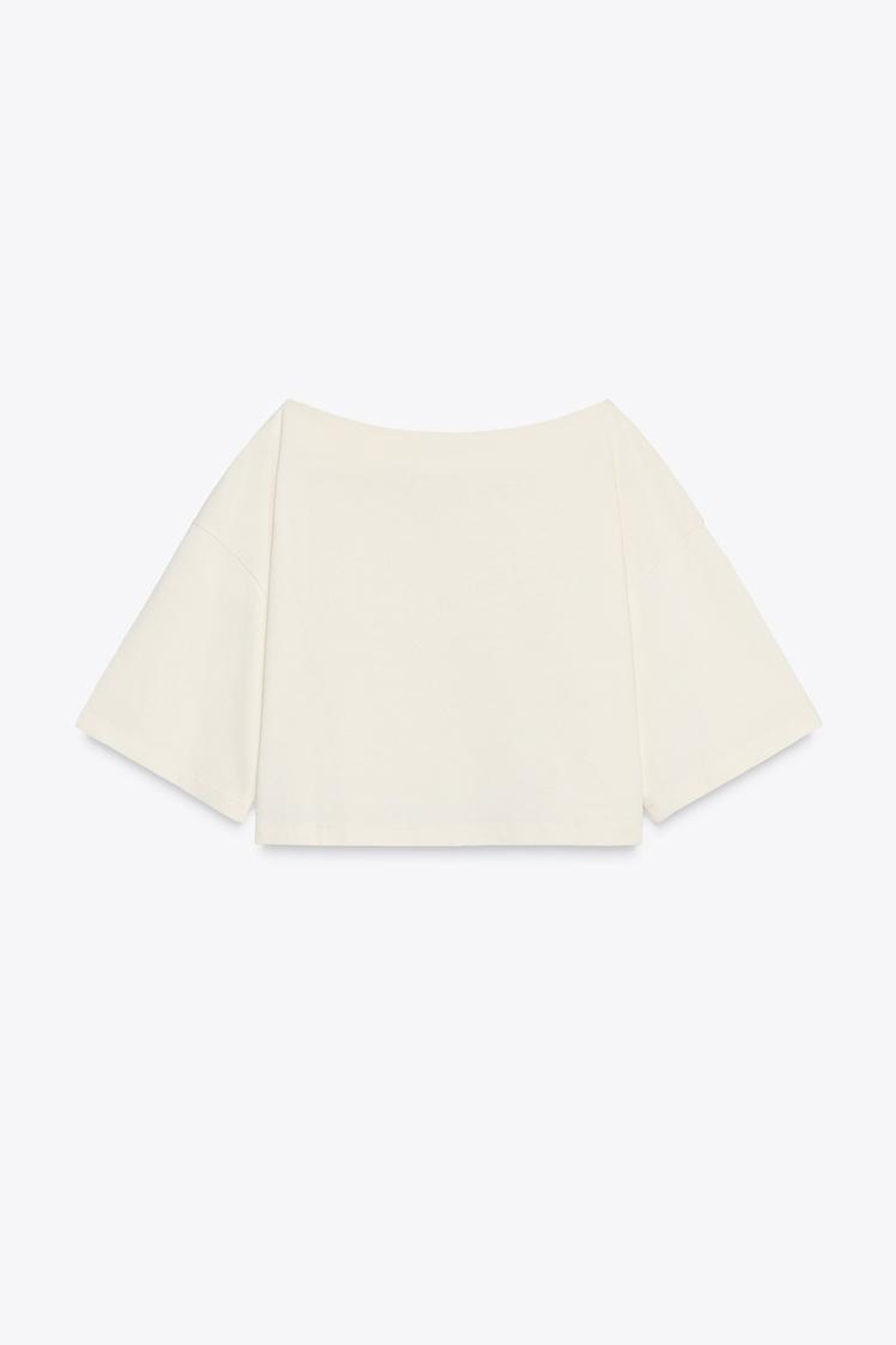 ZARA ХЛОПКОВАЯ ФУТБОЛКА С ВЫРЕЗОМ ЛОДОЧКОЙ, ЭКРЮ