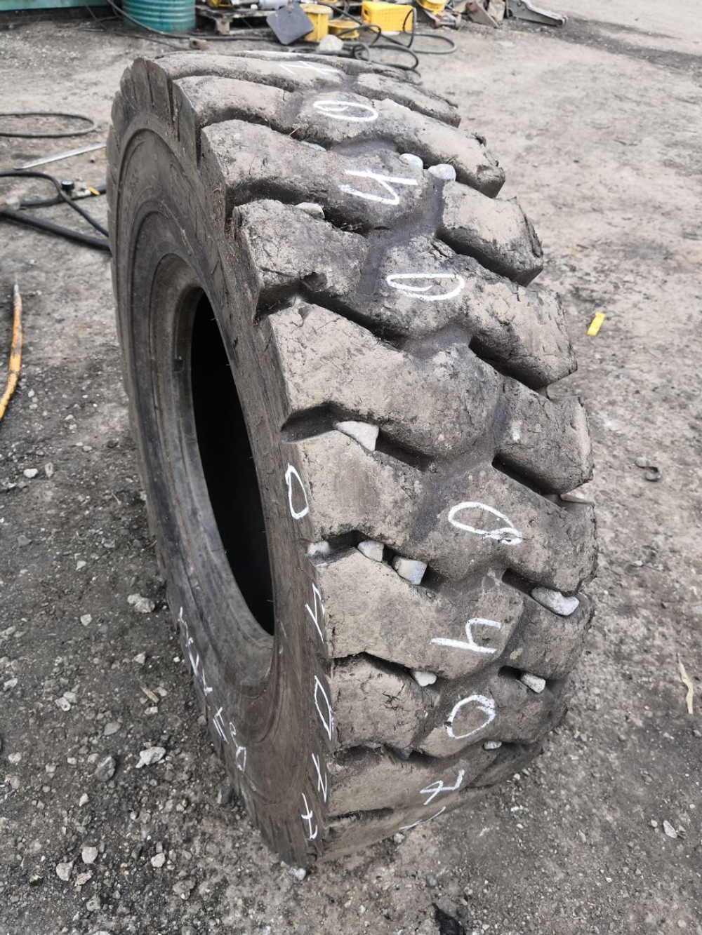 10.00R20 Michelin XZM шина б/у