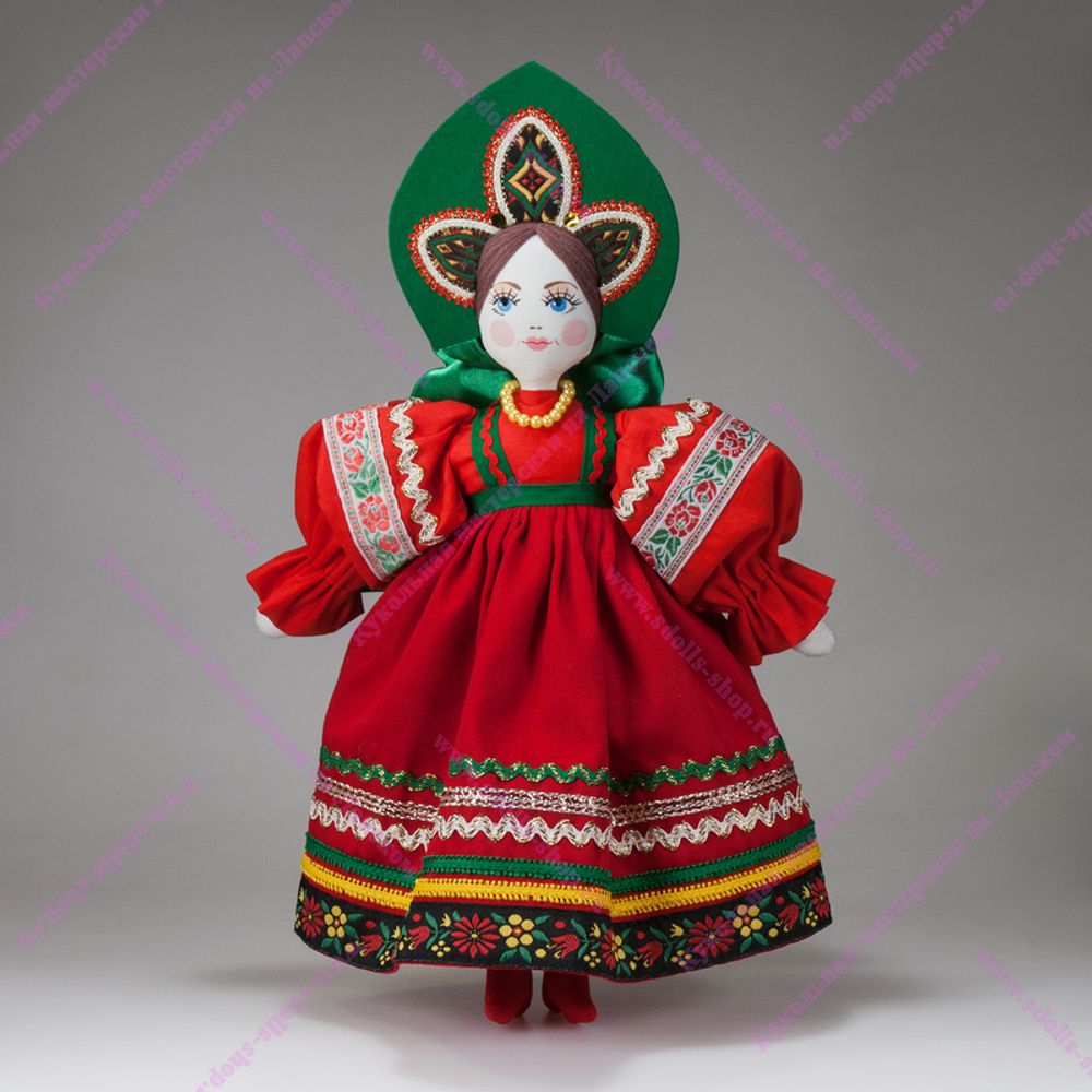 Текстильная кукла в кокошнике