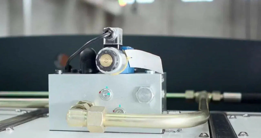 Гидравлический листогибочный пресс с ЧПУ B-Power P 100/2500