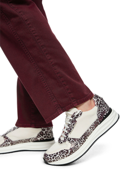 Джинсы из хлопка