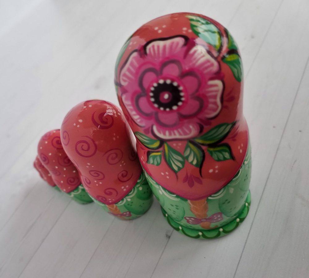 Матрёшка с кошечкой 10см 5мест