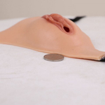 Накладная вагина (на ремешках)