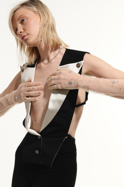 Перчатки длинные бежевые с камнями