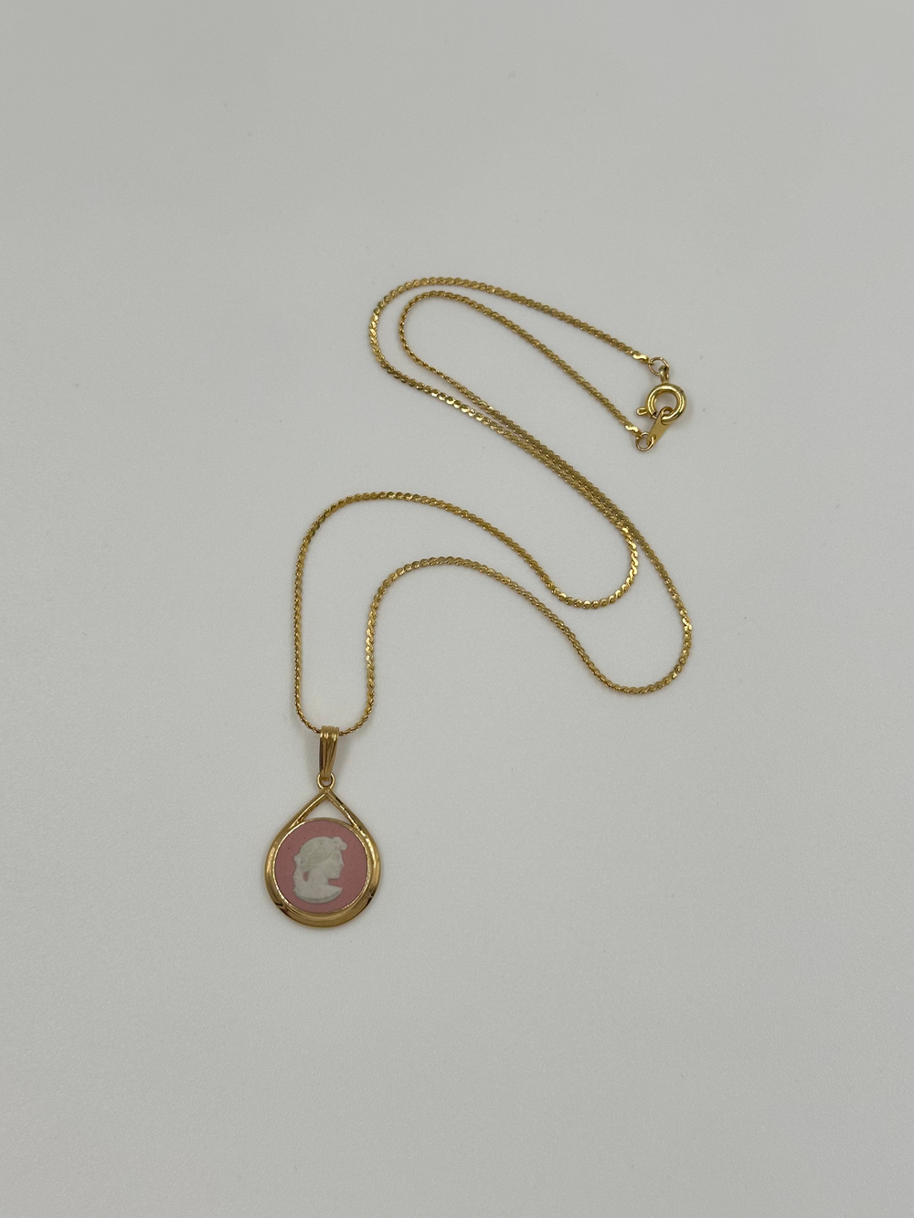 Кулон Wedgwood розовый