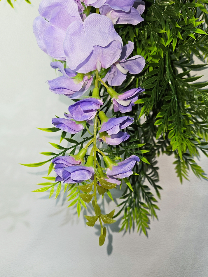 Искусственные цветы Акация сиреневая подвесная в настенном кашпо