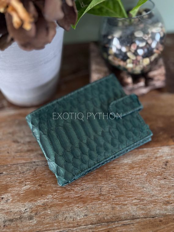 Бифолд кошелек из кожи питона WA-248