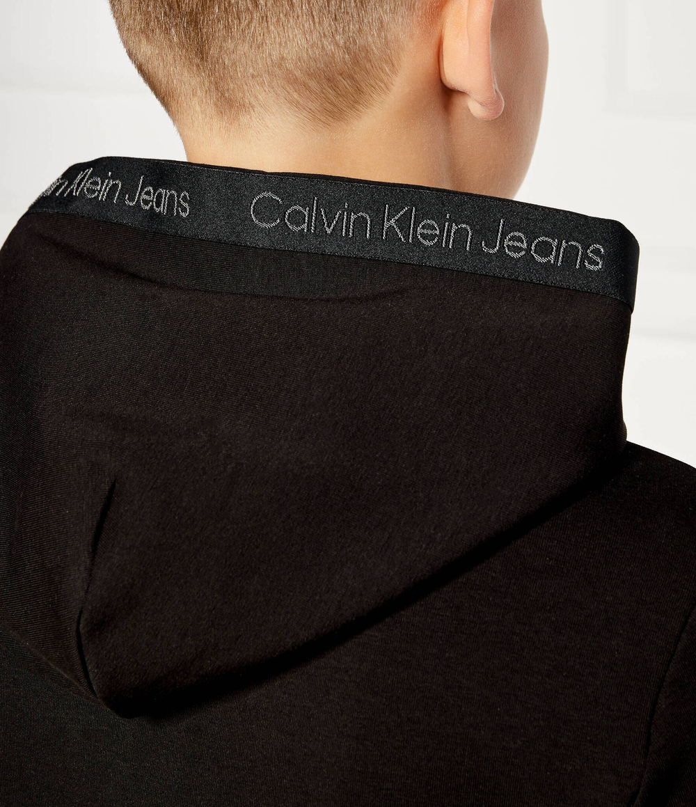 Худые Calvin Klein Jeans - черный(IB0IB02140)
