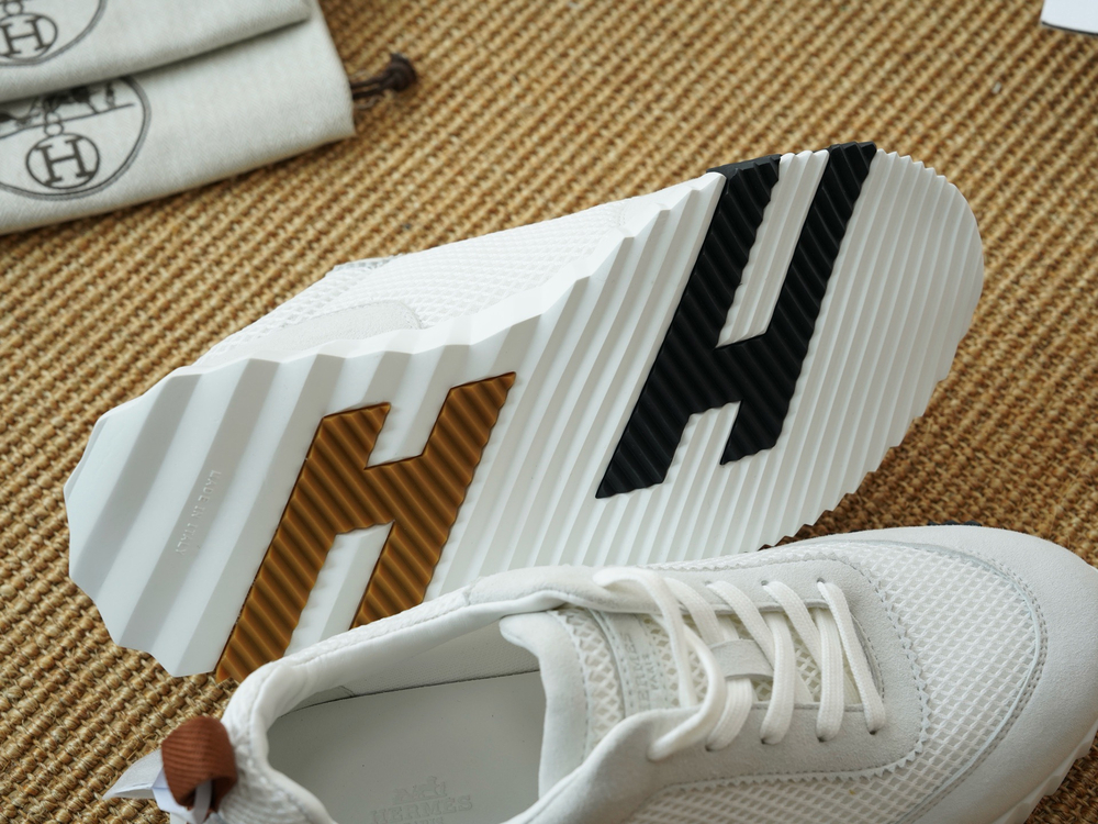 Кроссовки Bouncing