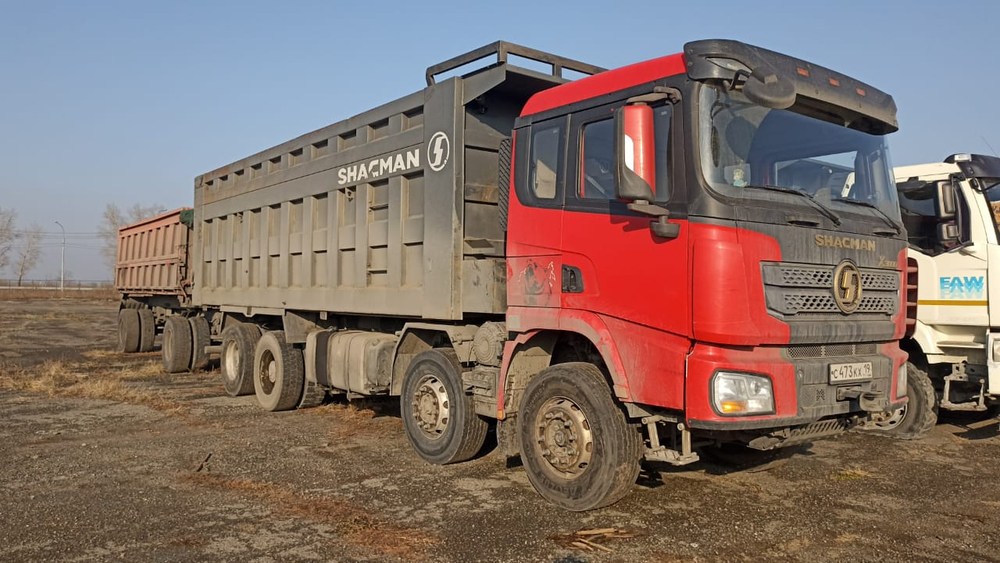 Shacman (Shaanxi) SX* 8x4 Самосвал SX33186V366 (Дизельный, 11,6 л, 423 л.с., МТ)