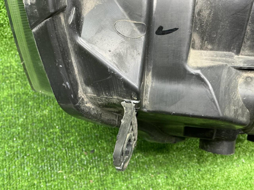 Фара правая Chery Tiggo 4 Pro (2020-н.в.) галоген