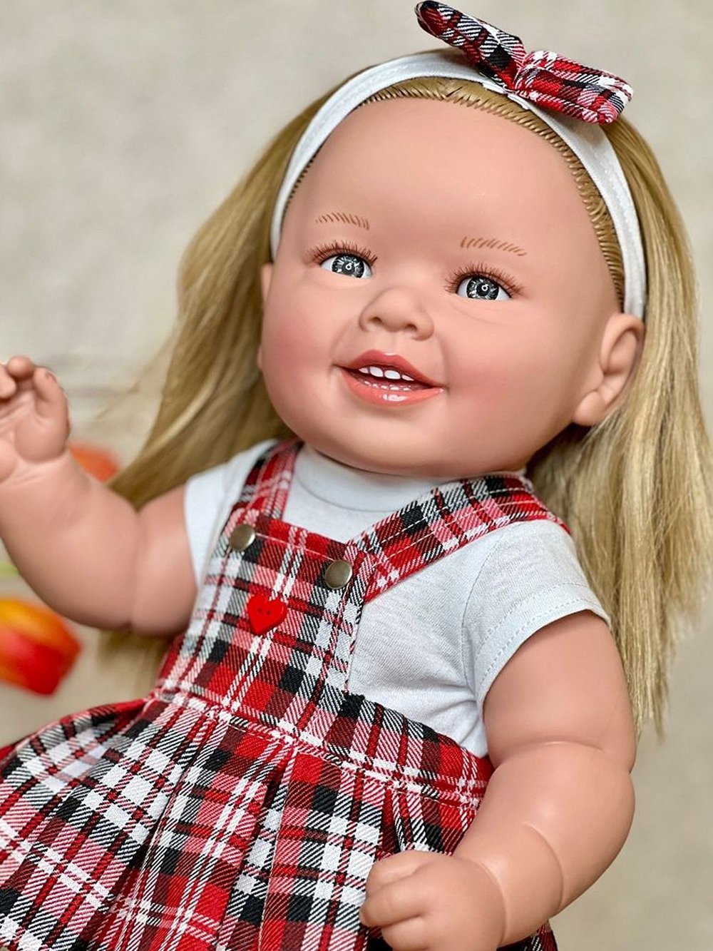 Кукла Manolo Dolls виниловая Diana 47см в пакете (7264)