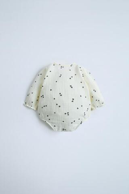 ZARA БОДИ ИЗ КРЕПА С ЗАПАХОМ И ПРИНТОМ «ПТИЦЫ», ЭКРЮ