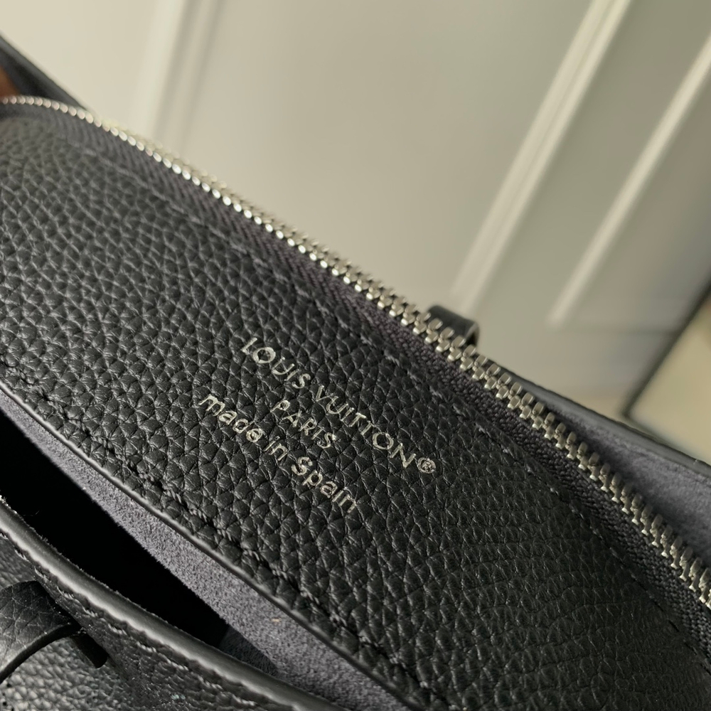 Louis Vuitton Flore