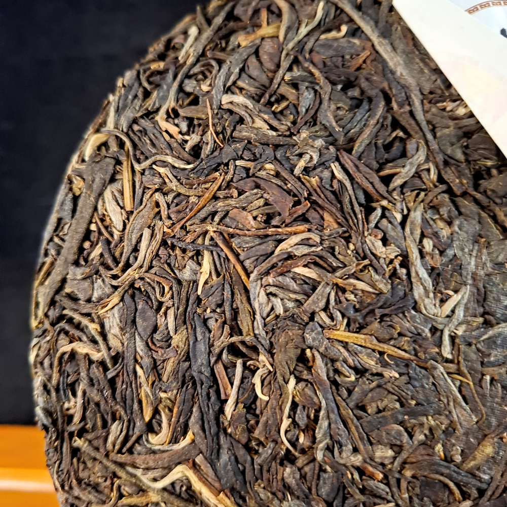 2024 Кокан "Древнее дерево Мьянмы" шен пуэр 357 г