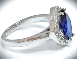 Ювелирное кольцо Эстерелла