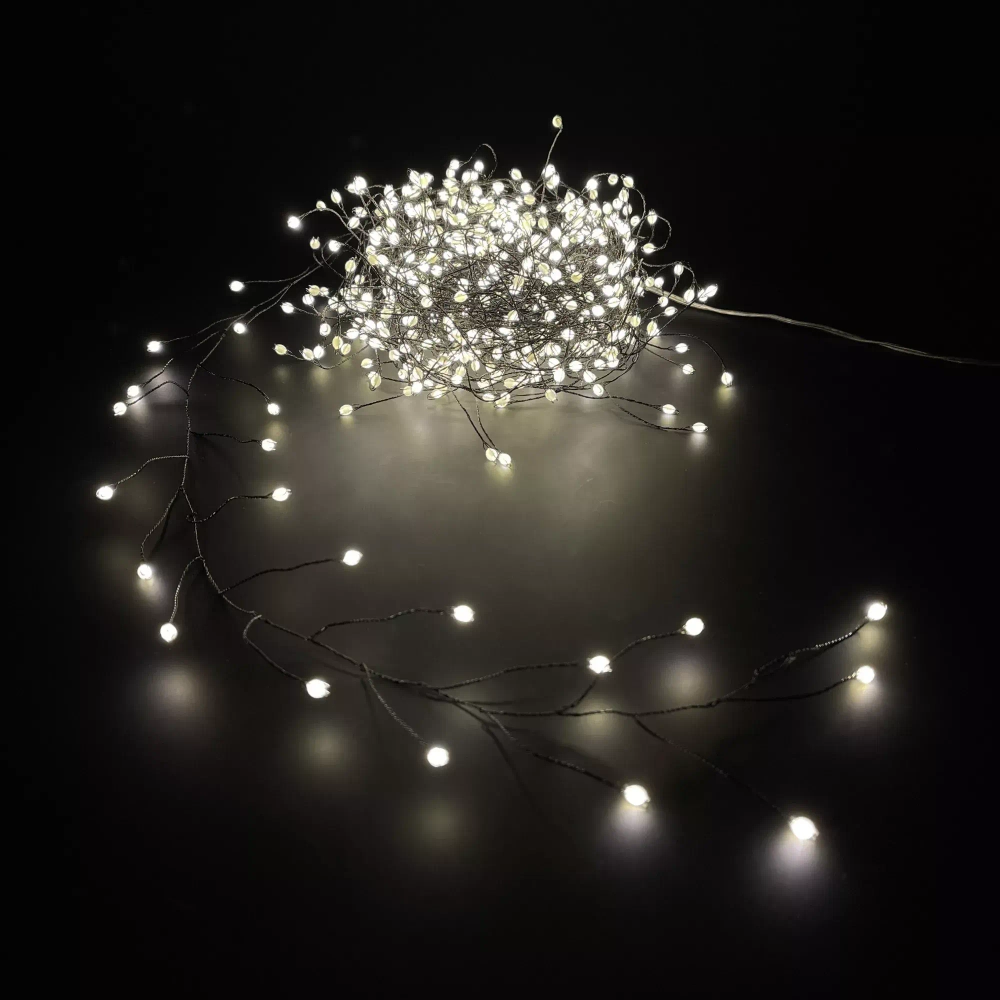 Светодиодная нить-роса Капли Luca Snake Grande 15 м., 600 экстра белых ламп, 24В, черный провод, LUCA (84918)