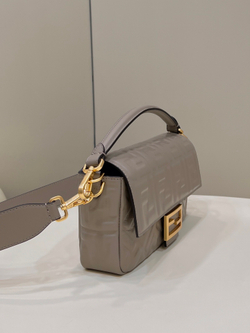 Fendi Baguette 27 cm
