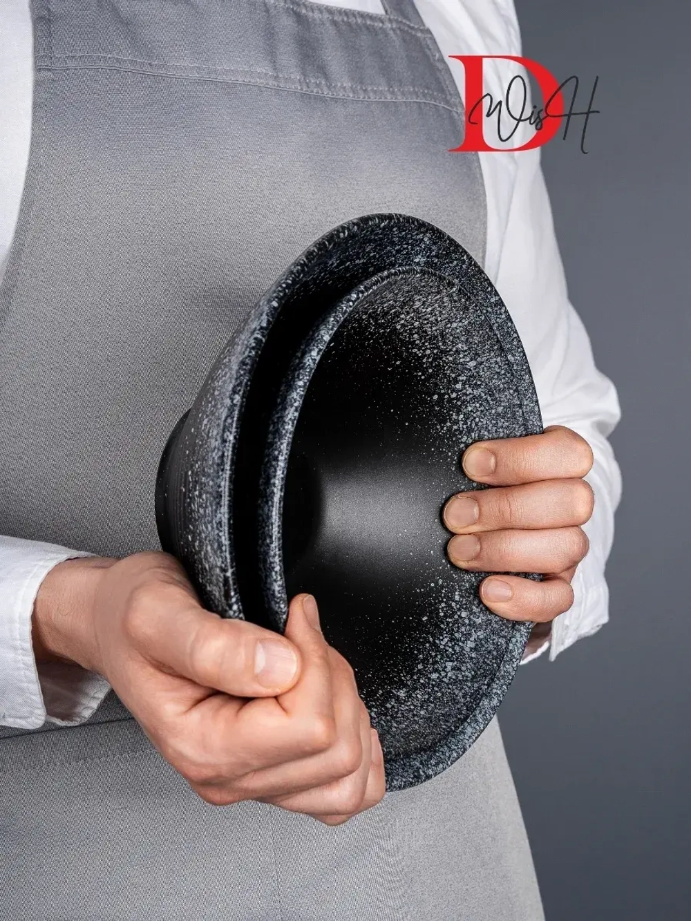 Набор посуды 6 тарелок глубокие черные салатник 20 см