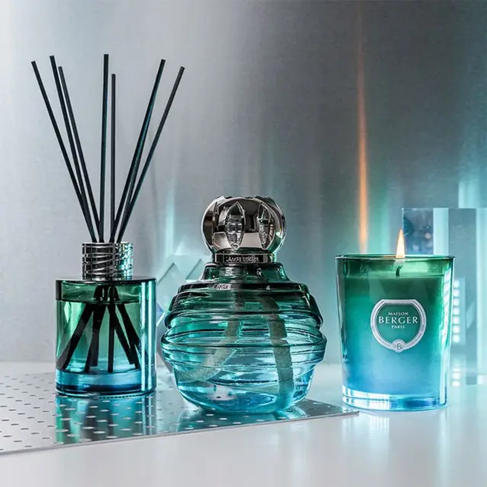 Maison Berger Paris Ароматическая свеча Dare 30h с цитрусовой кожурой EAN 3127290069566