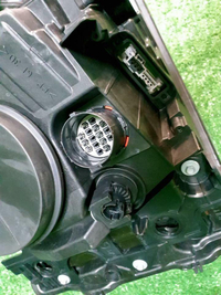 Фара левая Land-Rover Discovery 4 2013-2016 ксенон