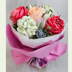 Букет из зефира «Подарок мечты»/23-25см Букет из зефира «Подарок мечты»/23-25см