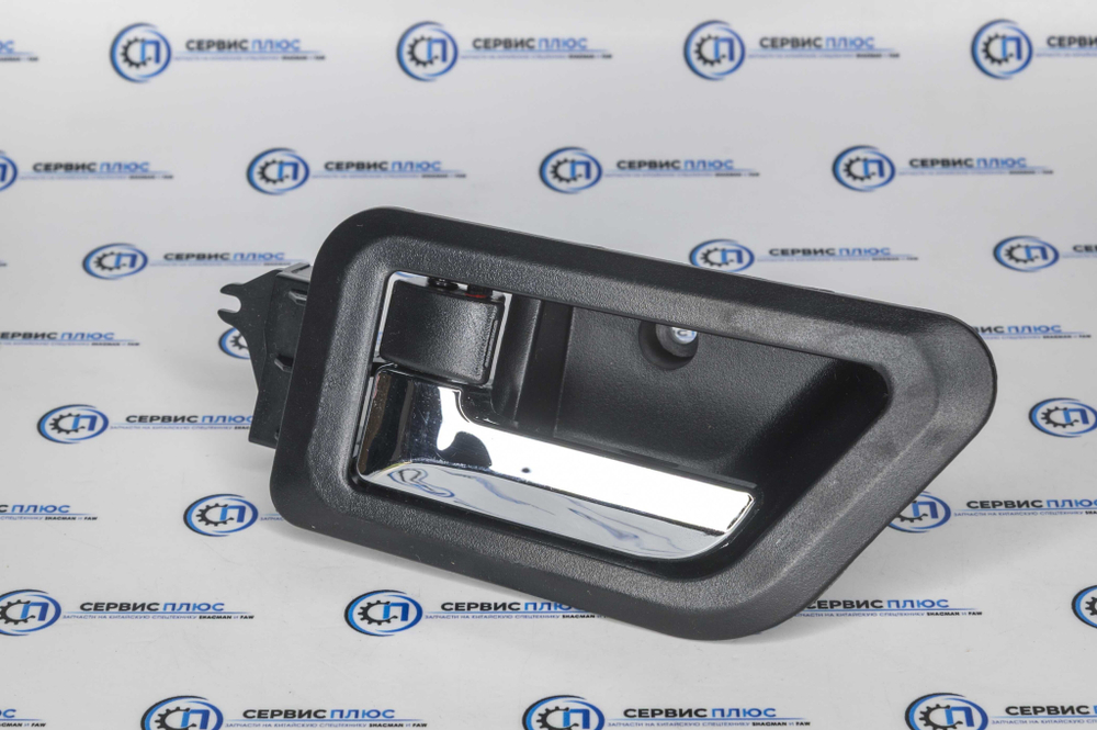 Ручка открывания двери левая X5000 DZ15221330143