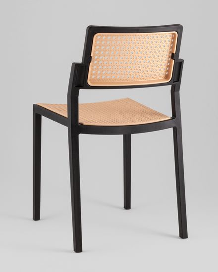 Стул пластиковый Milto черный