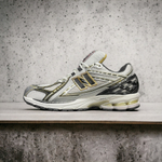 New Balance 1906R • White Gold