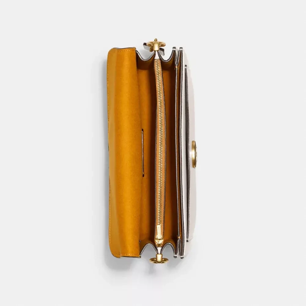 COACH СУМКА ЧЕРЕЗ ПЛЕЧО TABBY 26, БЕЛЫЙ