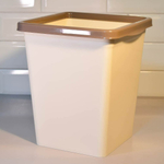 Ведро для мусора 8,5л с фиксатором квадратное, слоновая кость/шоколад