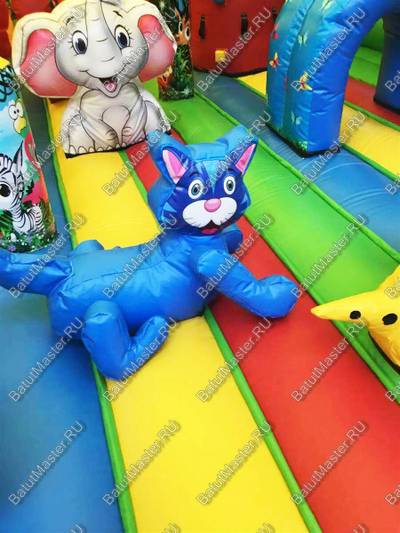 Надувной батут "Страна Сафария" с крышей и высокими горками 13*7*6 м