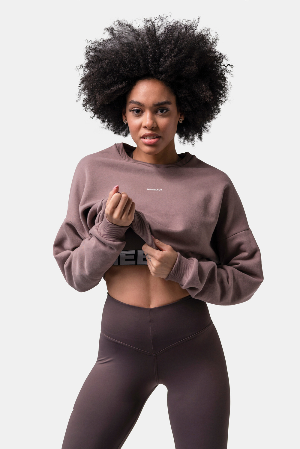 Свитшот женский Nebbia 420 Loose Fit Sweatshirt “Feeling Good” Brown