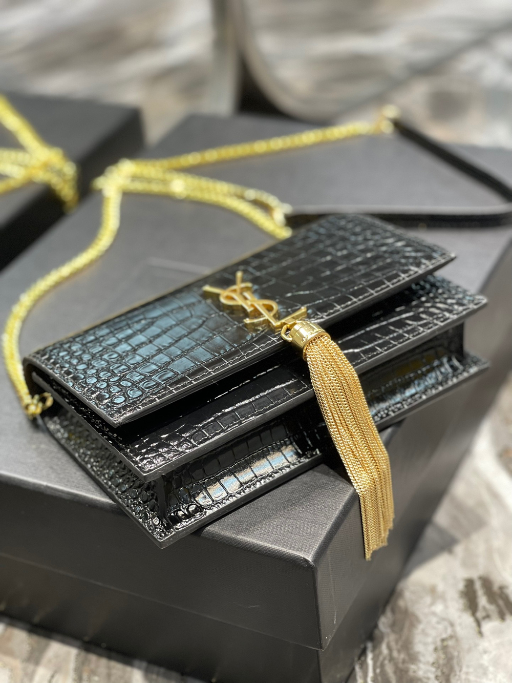 Saint Laurent Kate Chain Wallet 19 cm