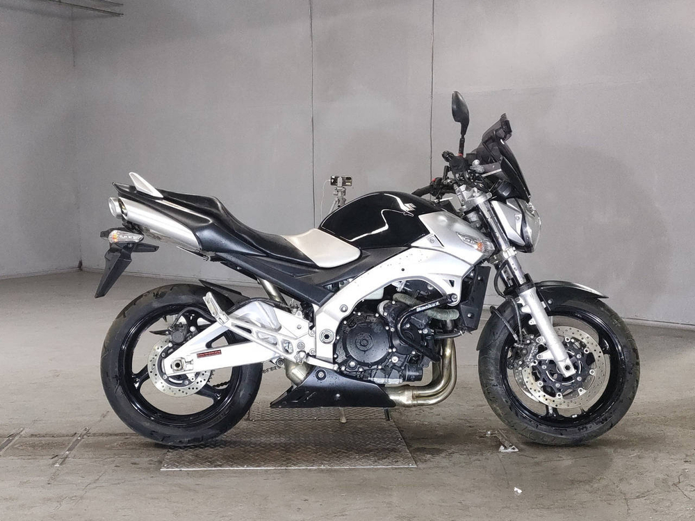 Suzuki GSR400 , 2007