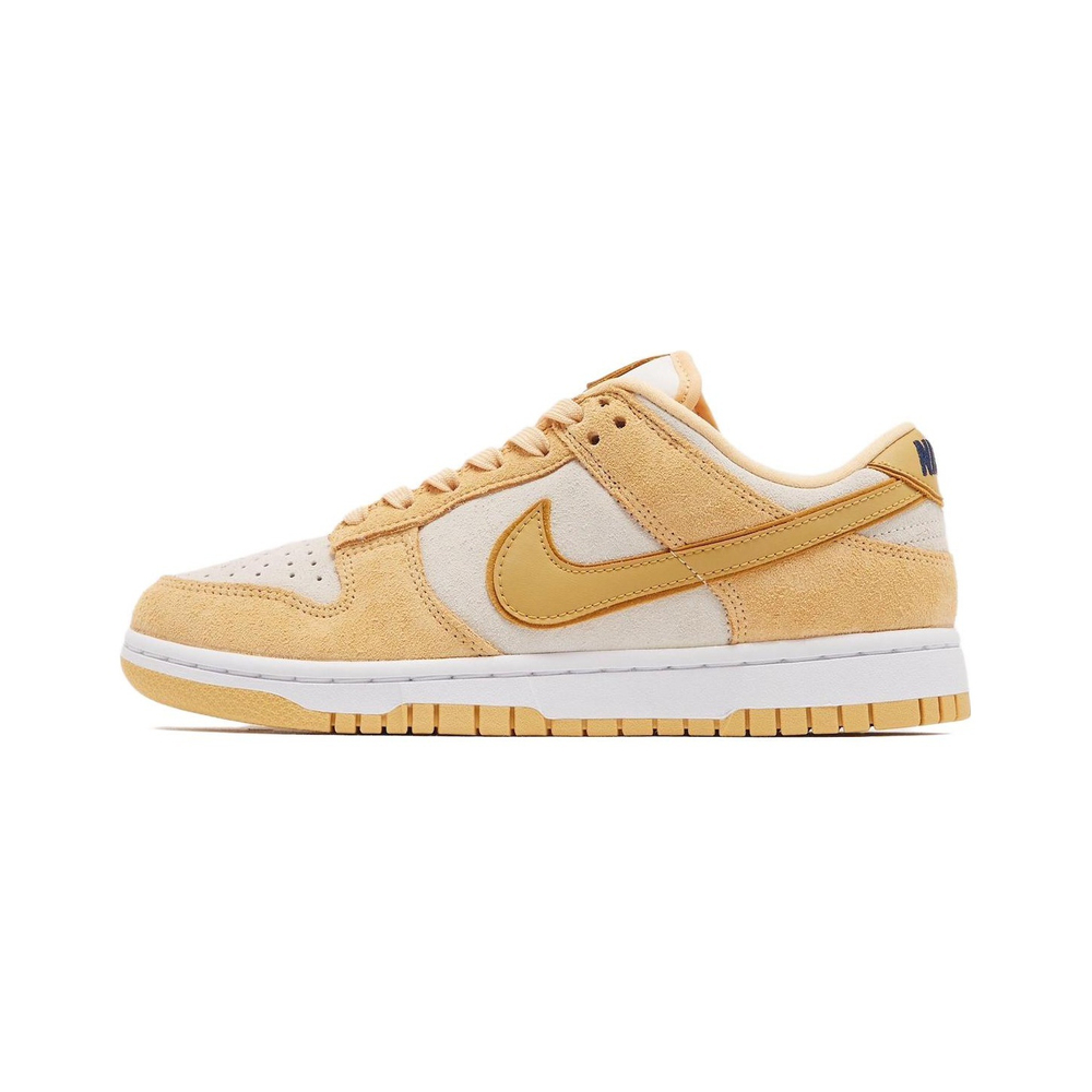 Кроссовки Nike Dunk Low Gold Suede