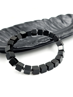 Браслет на руку из натурального янтаря