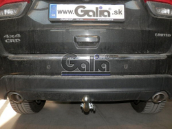 Фаркоп оцинкованный Galia J010C для Jeep Grand Cherokee 2010-(паспорт и сертификат в комплекте)(без электрики)