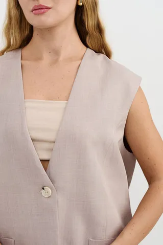 Жилетка свободная серо-бежевого цвета