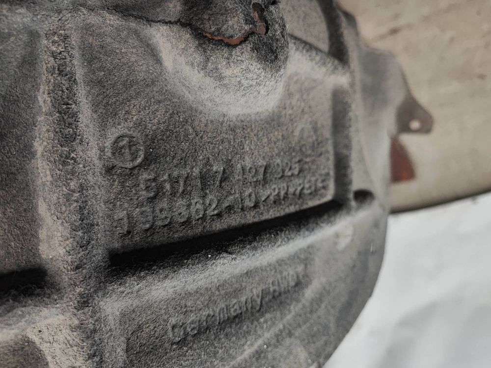 Подкрылок задний левый BMW X2 (F39) 17-23 Б/У Оригинал 51717427925