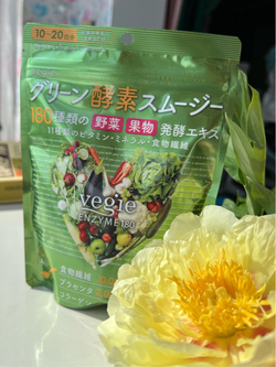 Зеленый смузи с ферментами со вкусом яблока и манго Vegie Green Enzyme Smoothie