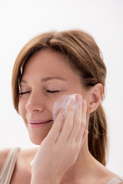 Мягкая пенка для умывания Soft cleansing foam на основе живой суспензии микроводоросли Chlorella, ТМ ALGA SPA