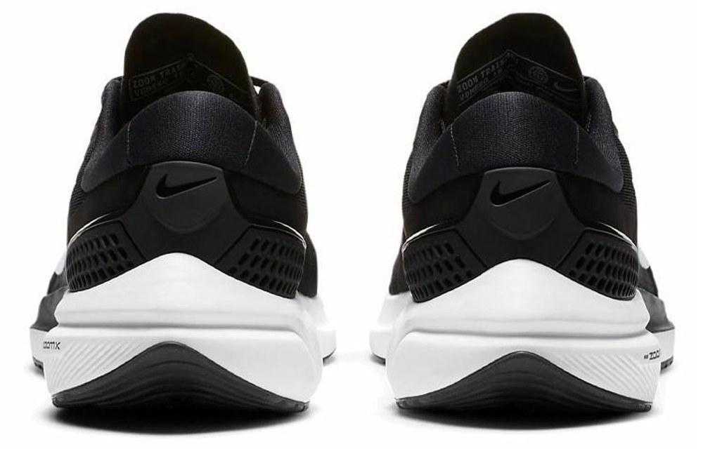 Кроссовки Nike Air Zoom Vomero 15