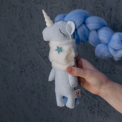 Игрушка ручной работы Единорог