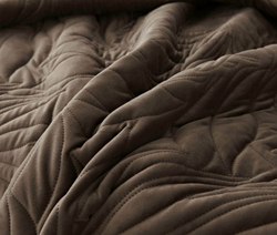 Покрывало 240х260 и 2 наволочки 50х70 Sofi De MarkO Глория коричневое