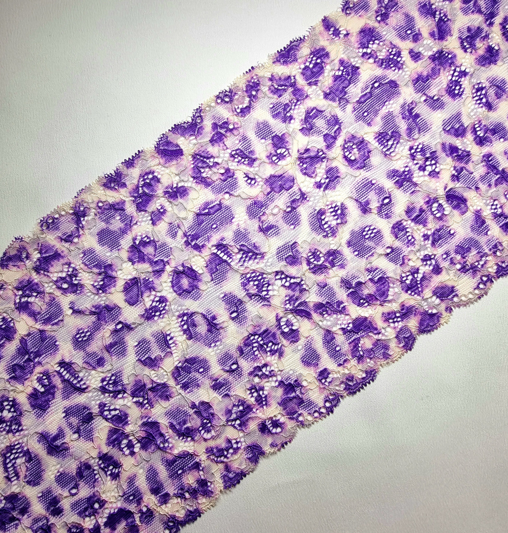Кружево эластичное леопард фиолетовый К154