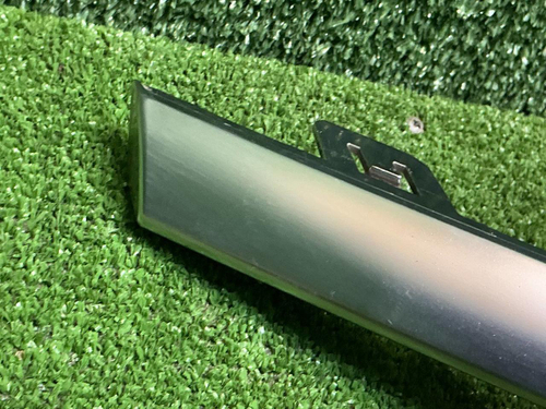 Молдинг переднего бампера Geely Atlas Pro (21-25)